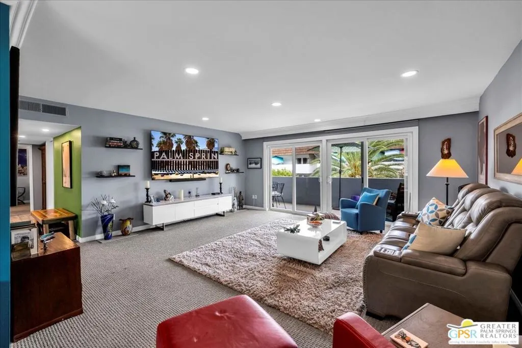 2396 S Palm Canyon Drive 23, Palm Springs, California 92264 home-pic-7